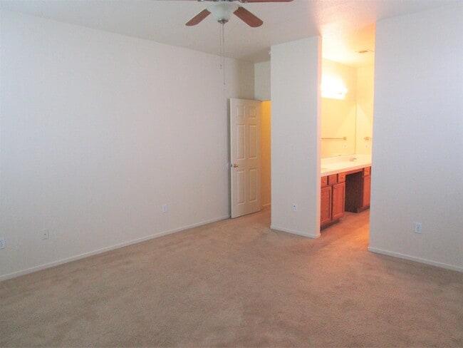 Building Photo - 2777 Stonecrest Way