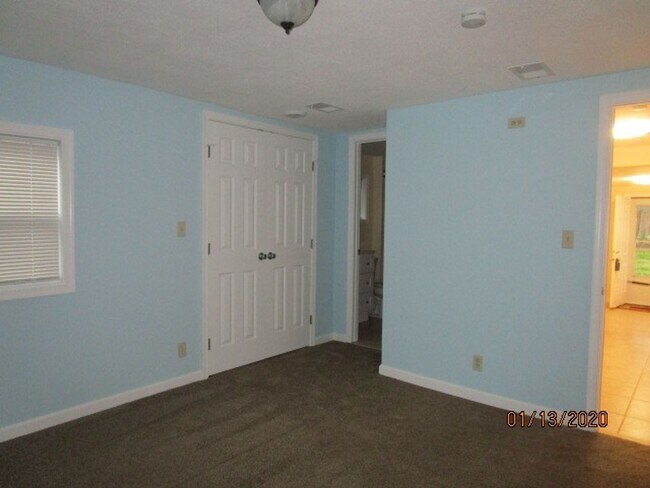 Foto del edificio - Deep Creek South