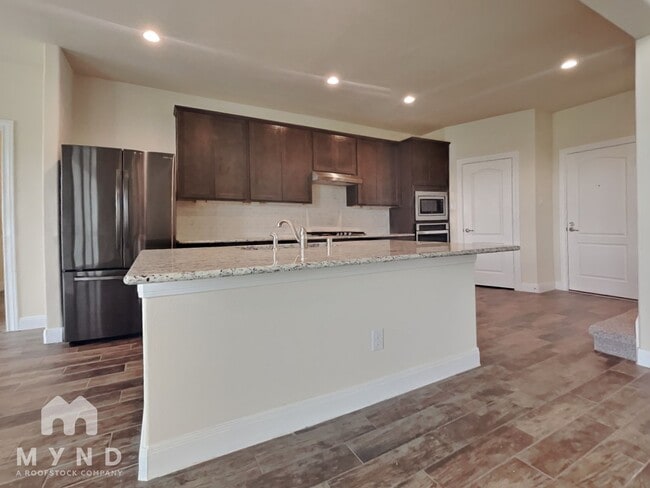 Building Photo - 11823 Champions Forest Drive