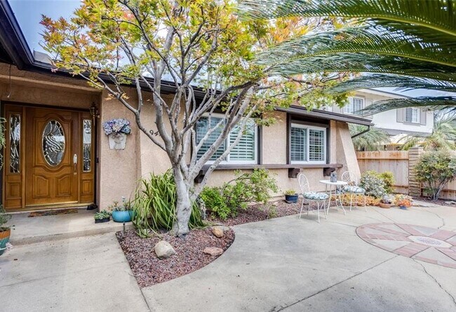 Building Photo - 947 Bayfield Dr