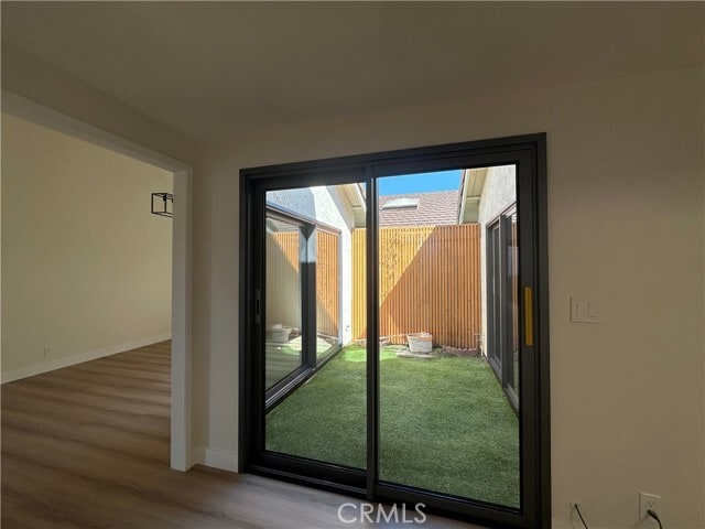 Building Photo - 6 Blackswan