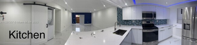 Foto del edificio - 230 NW 107th Ave