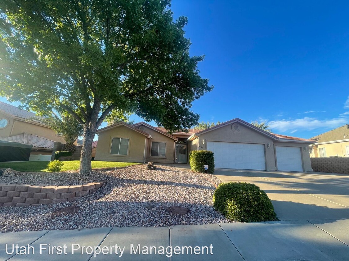 Primary Photo - 3 br, 2 bath House - 2101 E 140 S