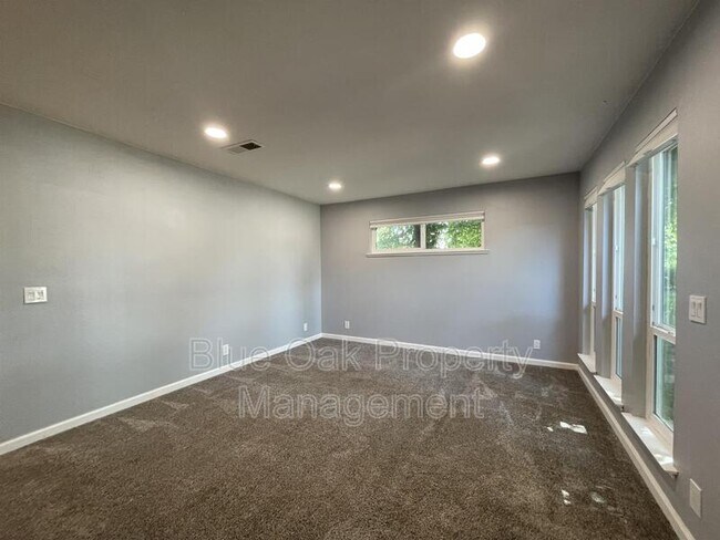 Foto del edificio - 1 Carson St