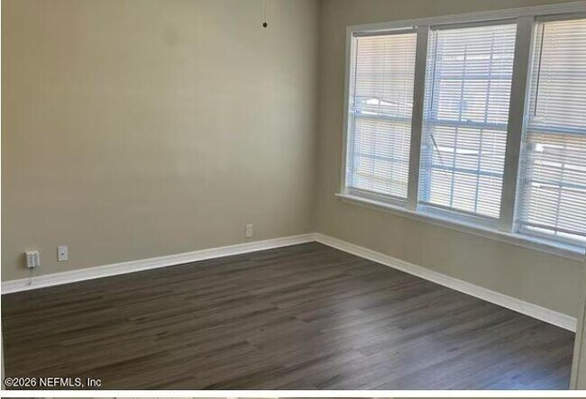 Building Photo - 11666 Starfish Ave