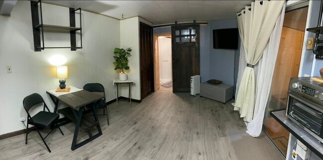 Hide-a-bed not pictured - 295 N 2nd Ct