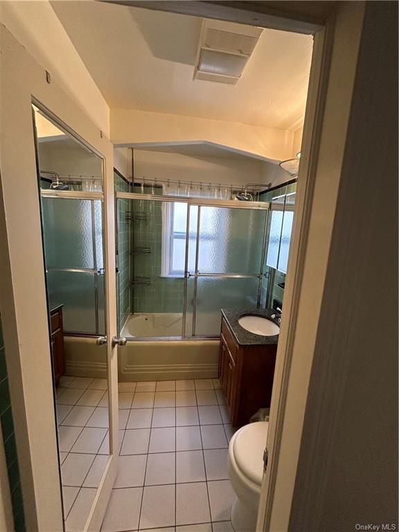 Building Photo - 68-09 Alderton St