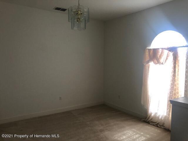 Foto del edificio - 5525 Thorngrove Way