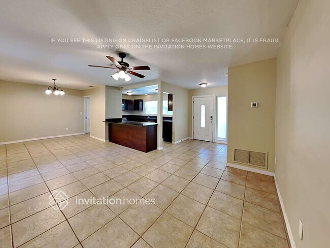 Foto del edificio - 1449 Spring Ln