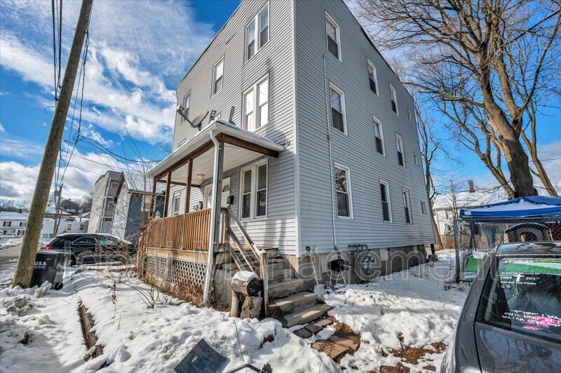 Primary Photo - 15 Thibault Ave