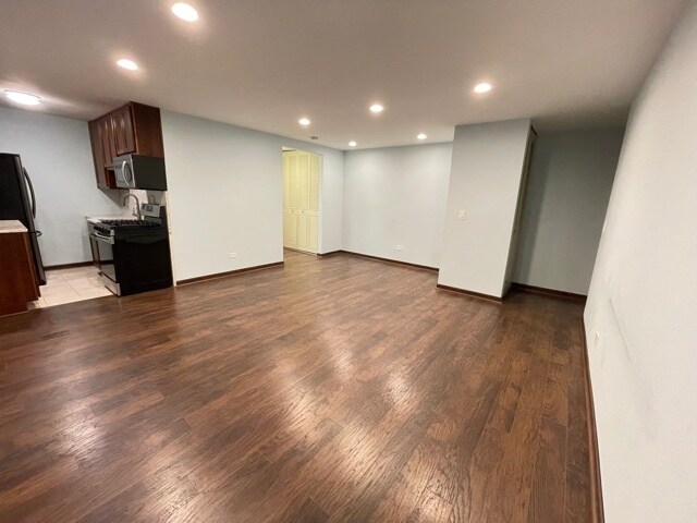 Foto del edificio - 515 W Wrightwood Ave