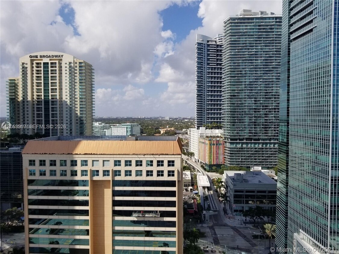 Foto del edificio - 170 SE 14th St