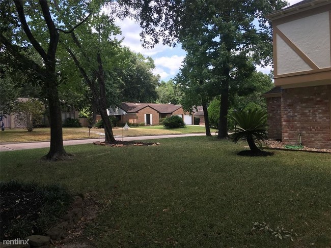 Foto del edificio - 4 br, 2.5 bath House - 9603 Upwood Dr