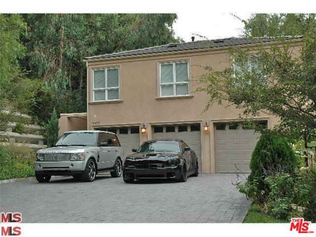 Building Photo - 14475 Mulholland Dr