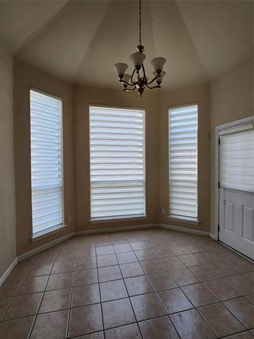 Building Photo - 3937 Malton Dr