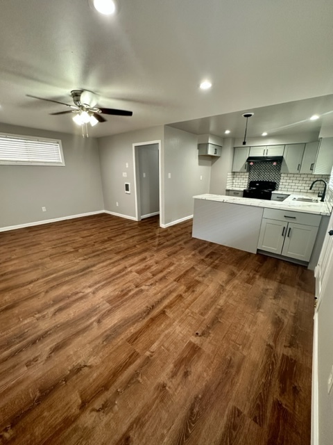 Kitchen, Dinning & Living room - Vermonter Apartments South