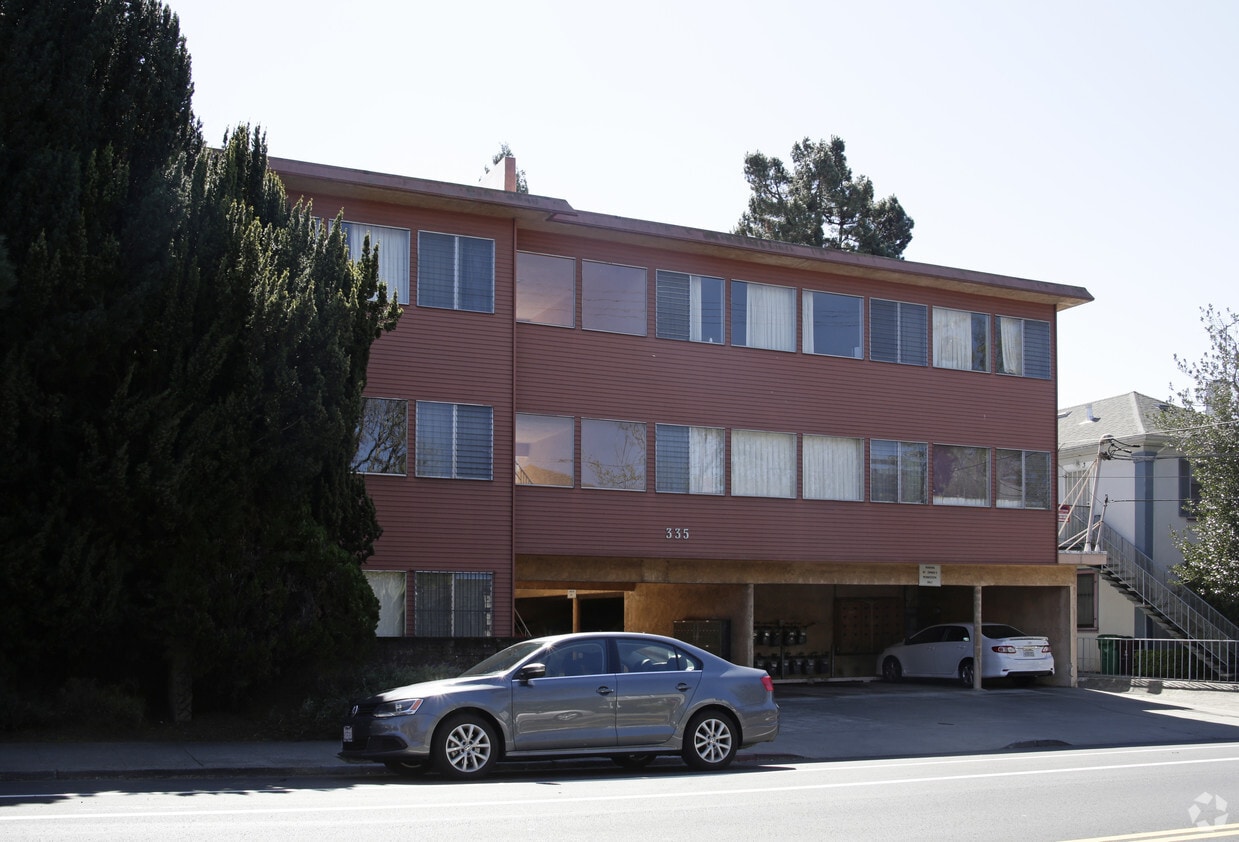 Building Photo - 335 Alcatraz Ave