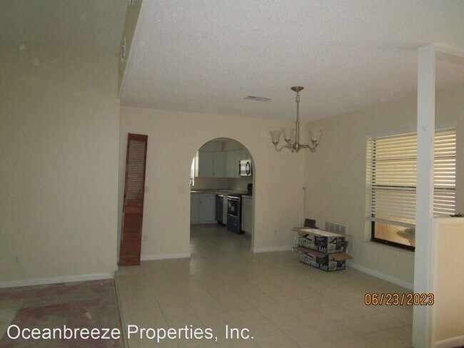 Building Photo - 3 br, 2 bath House - 3307 Orange Tree Drive