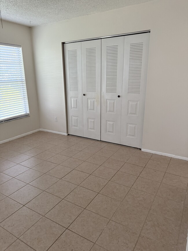 Foto del edificio - 10859 Wilderness Ct