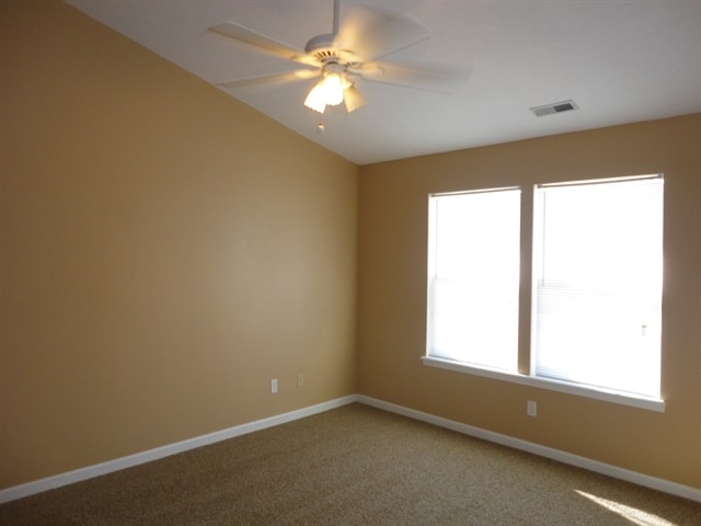 Building Photo - 2154 Meadow Glen Blvd