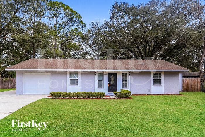 Foto principal - 8045 Lamb Ct