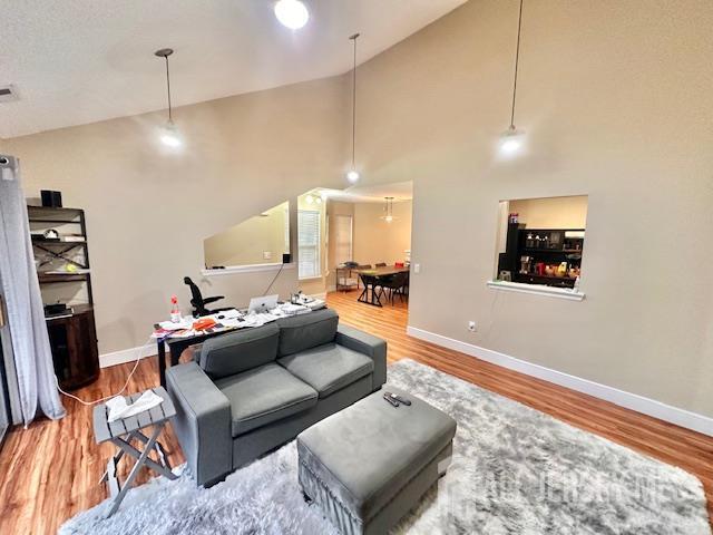 Foto del edificio - 211 Sunshine Ct