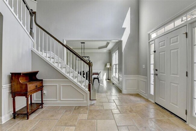 Foto del edificio - 355 Gaines Oak Way