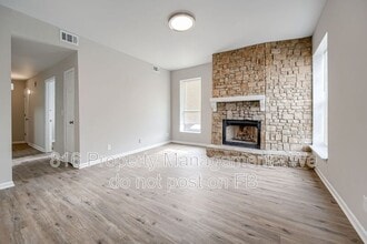 Building Photo - 301 Benton Blvd