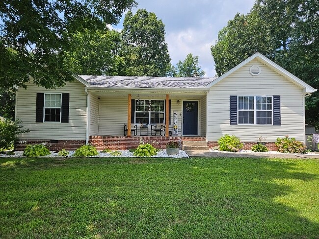 Building Photo - 3041 Bowker Rd