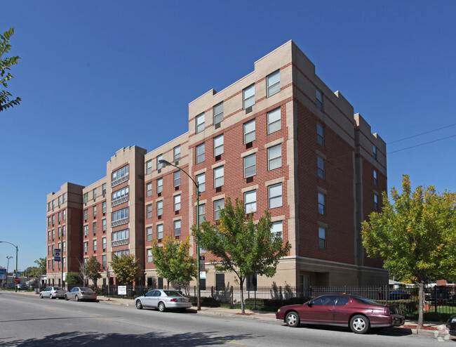 Foto del edificio - Senior Suites of Washington Heights