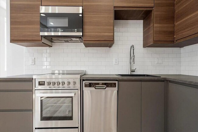 Foto del edificio - 334 St Paul St