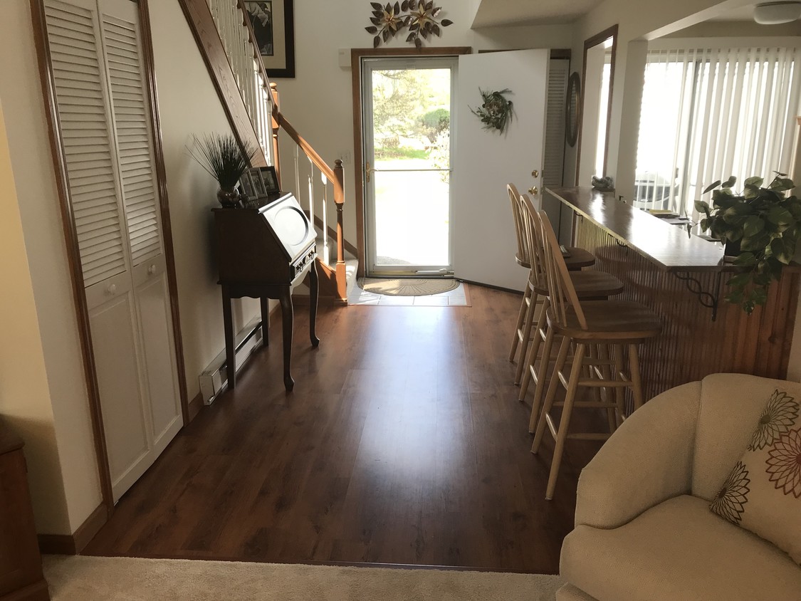 front door entrance - 70 Cinnamon Spring