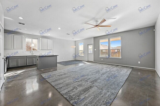 Building Photo - 2424 Bermont Red Ln