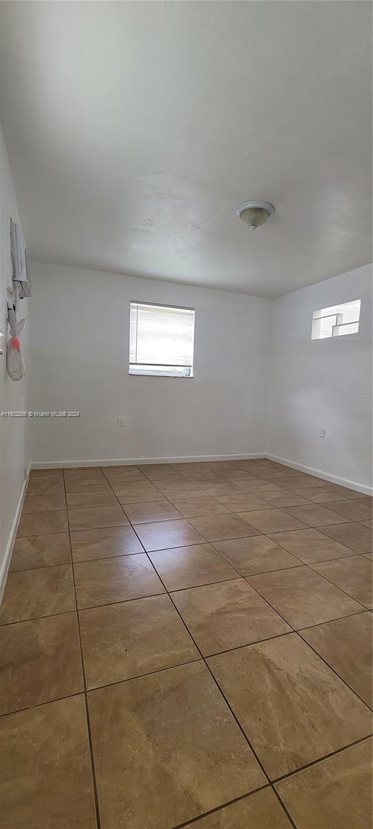 Building Photo - 567 NW 90th St