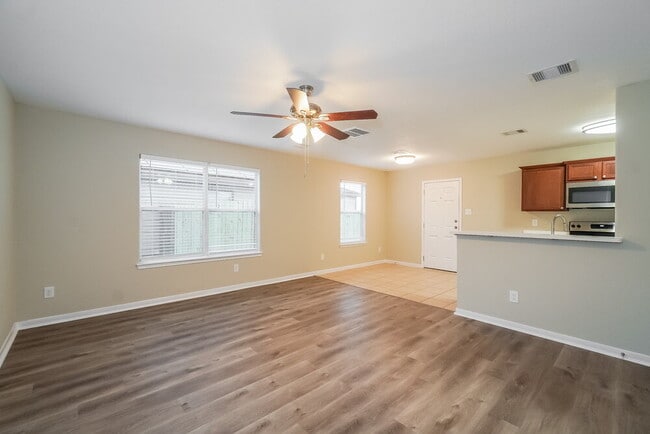 Building Photo - 4706 Arborvine Ct
