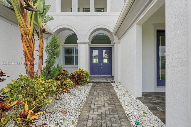 Building Photo - 15239 Goldfinch Cir