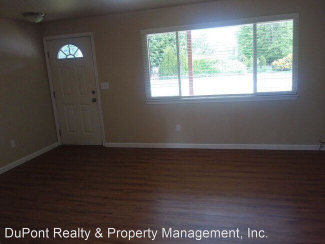 Building Photo - 3 br, 1 bath House - 8716 Veteran's Drive SW