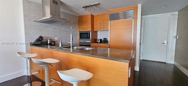 Foto del edificio - 495 Brickell Ave