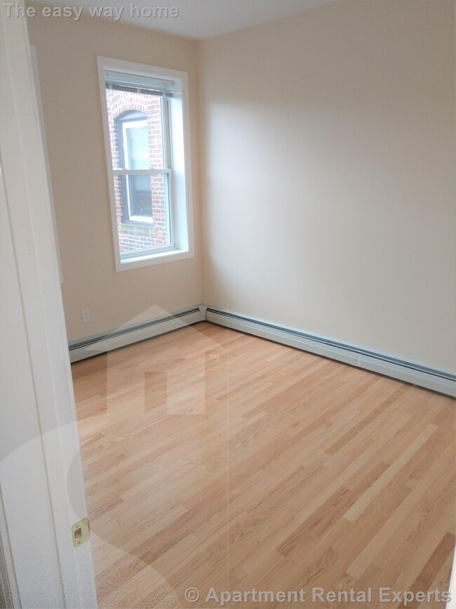 Building Photo - 274 Brookline St