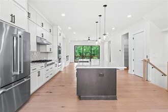Building Photo - 2040 Juliette Ave