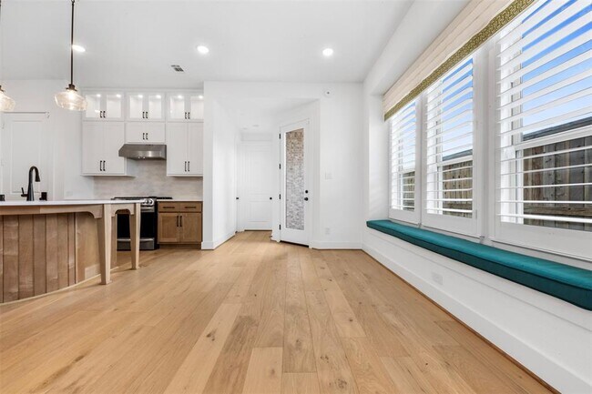 Foto del edificio - 11226 Buchanan Cvs Ln