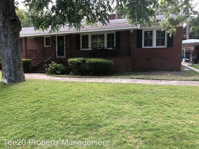 Building Photo - 3 br, 2 bath House - 1601 Iris Drive