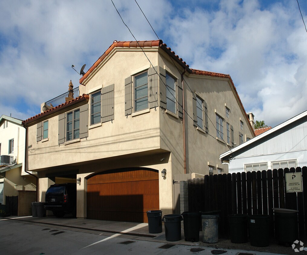Building Photo - 430 Heliotrope Ave