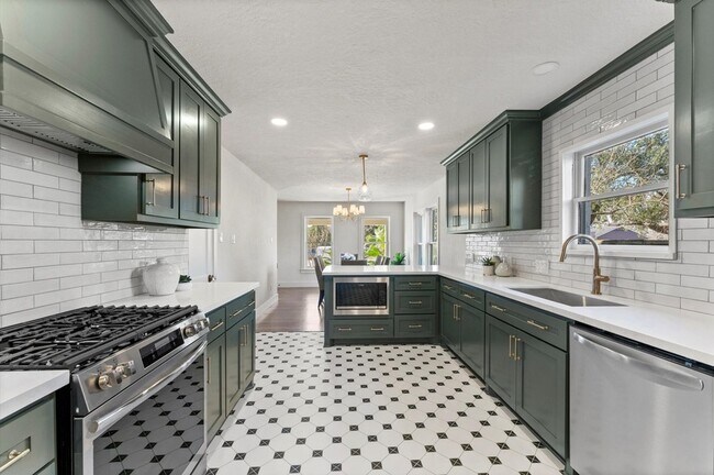 Foto del edificio - 3725 Griggs Rd