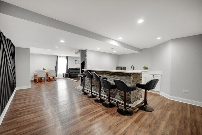 Foto del edificio - 2022 Ingemunson Ln