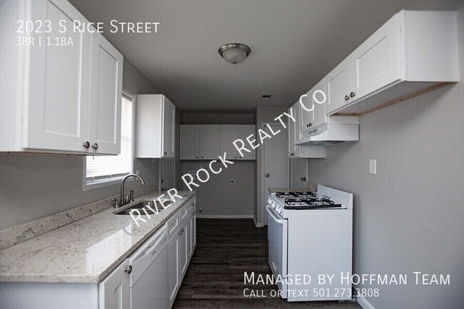 Building Photo - 2023 S Rice St