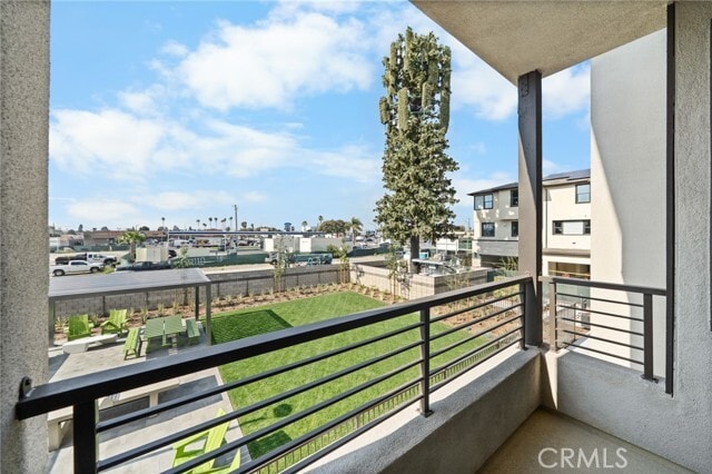 Building Photo - 109 S Laxore St