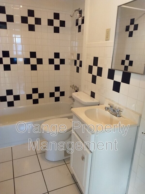 Foto del edificio - 5814 N 25th Ave
