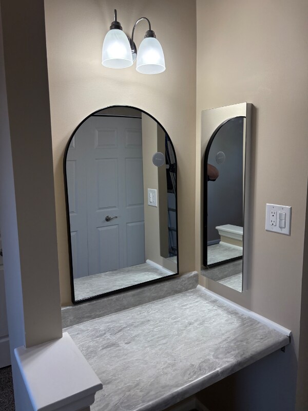 Building Photo - 802 Lexington Dr