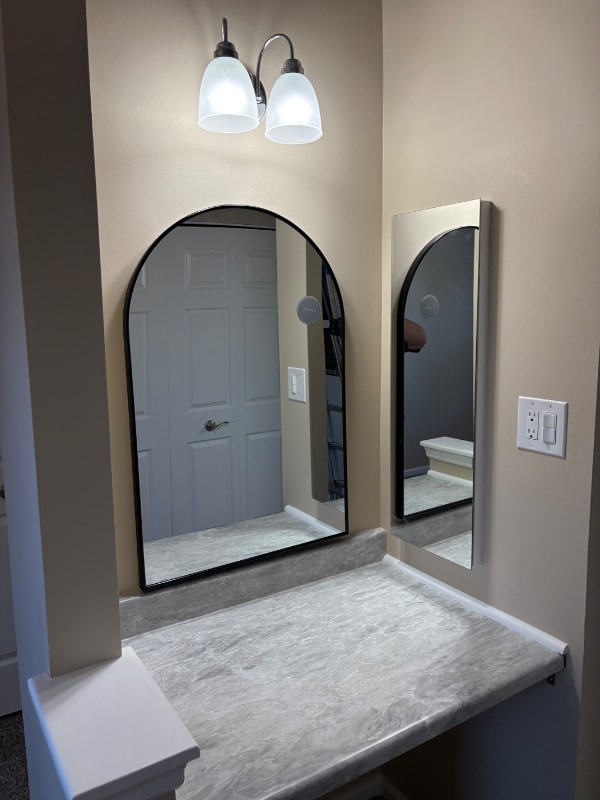 Foto del edificio - 802 Lexington Dr